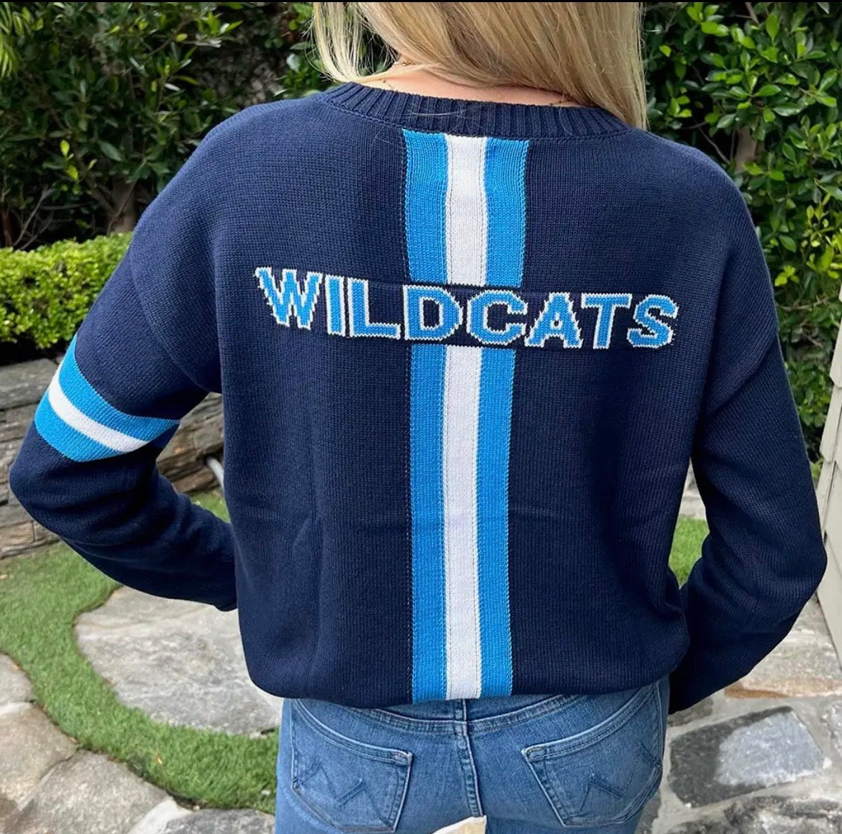 Villanova Long Sleeve - Wildcats V Neck