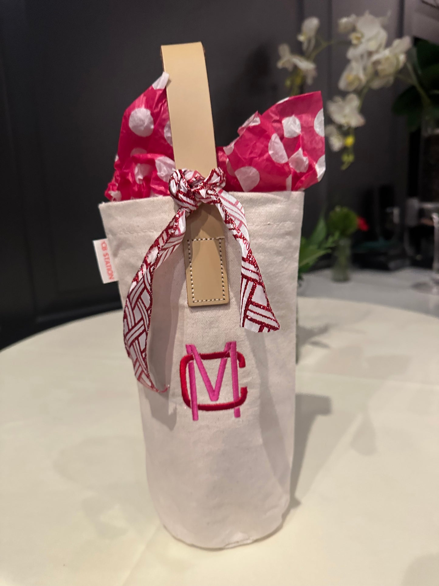 Wine Tote- Single Bottle Leather Handle